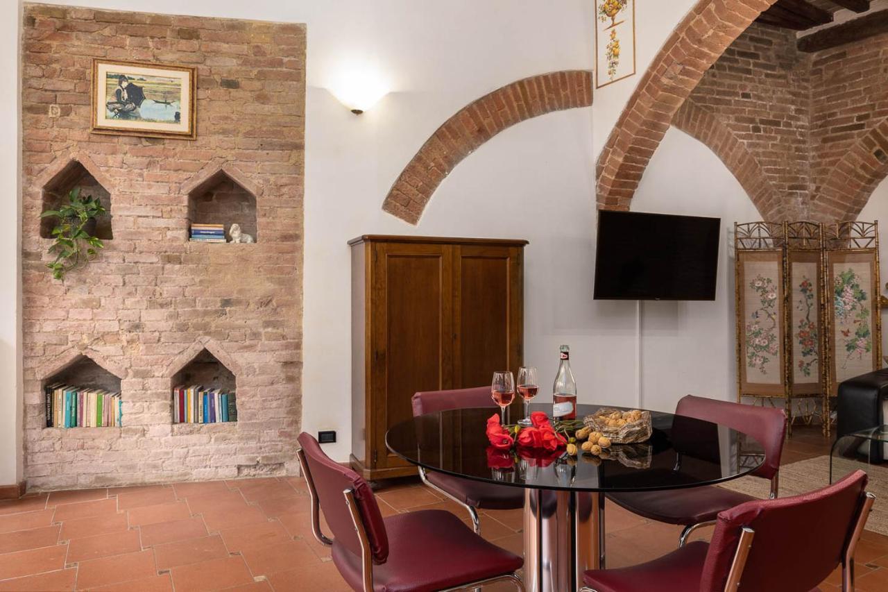 Ferienwohnung Il Chiostro Siena Exterior foto