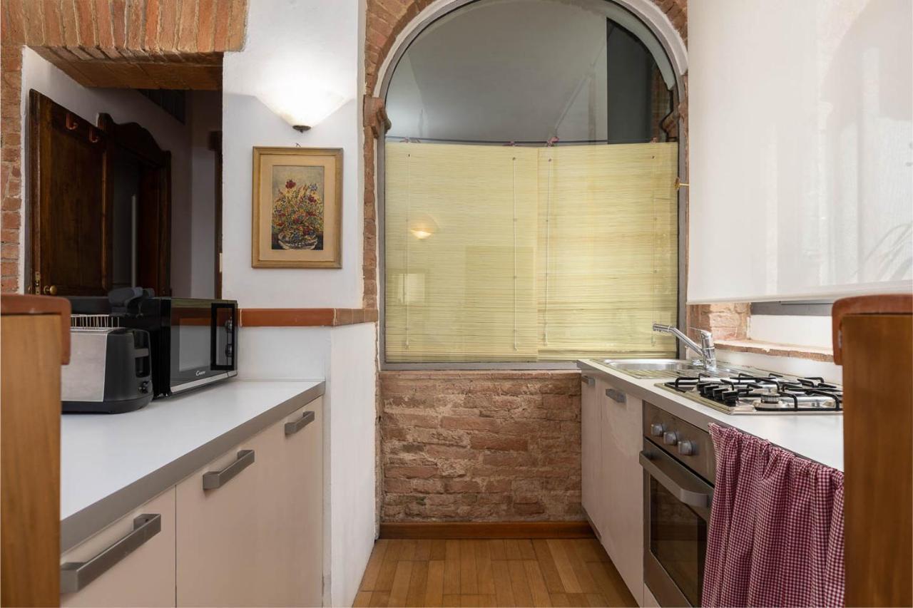 Ferienwohnung Il Chiostro Siena Exterior foto